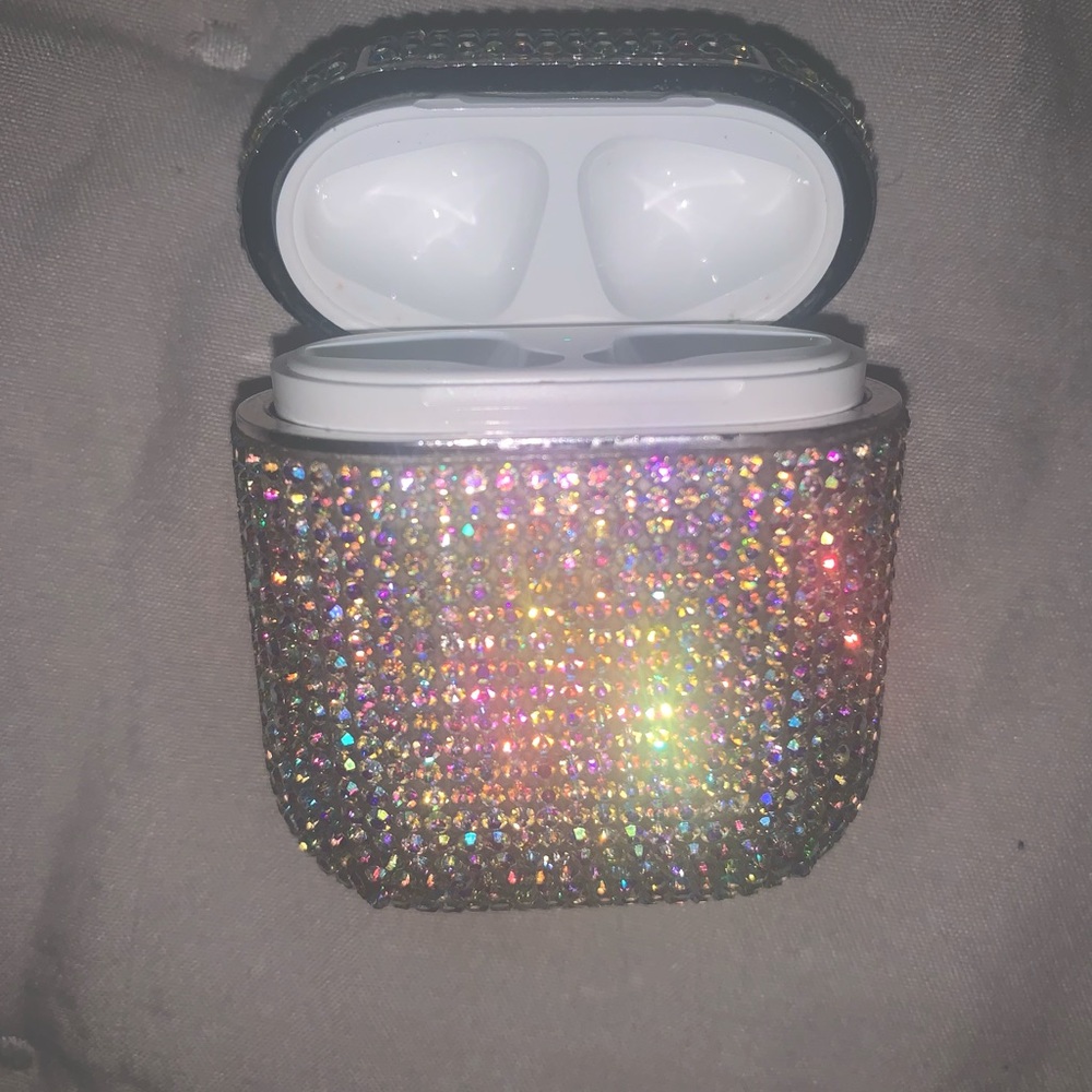 Used Airpods Charger Case With Cover Case